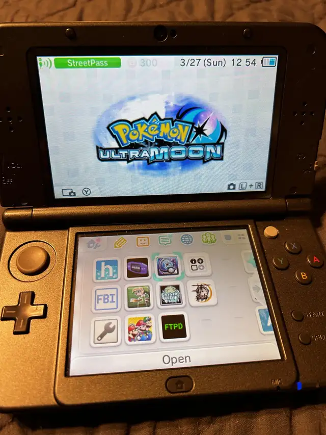 New Nintendo 3DS XL Legend Of Zelda Hyrule Edition Dual IPS in Nintendo DS in Oshawa / Durham Region - Image 7