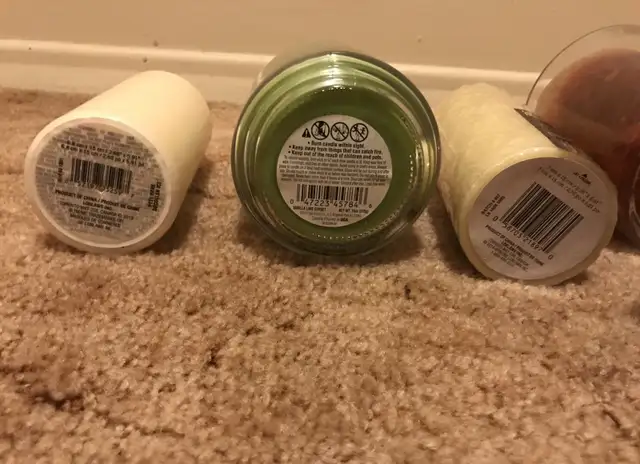 Candles, holders and jars in Home Décor & Accents in London - Image 4