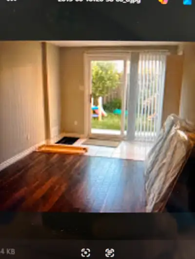 One Bedroom Apartment Available August 1st