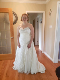 David's Bridal Plus Size Wedding Dress For Sale