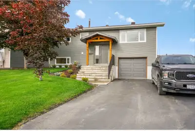 $2900/month including utilities Fully finished house for rent, 3 bedrooms + 2 baths. Large deck & fe...