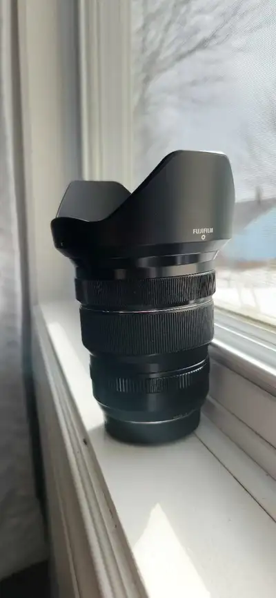 Parting with my trusty 10-24mm as I am changing my lineup to longer focal lengths. Will to ship acro...