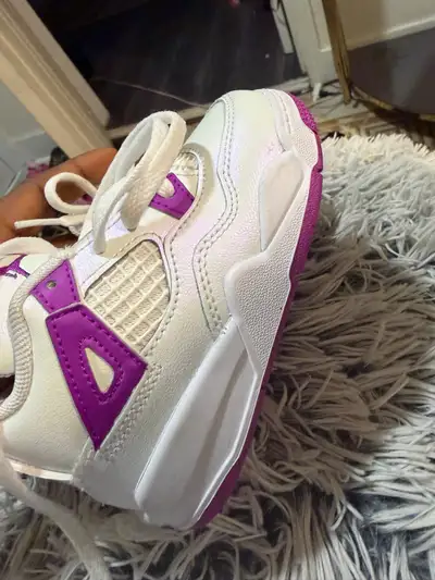 Jordan 4, View more