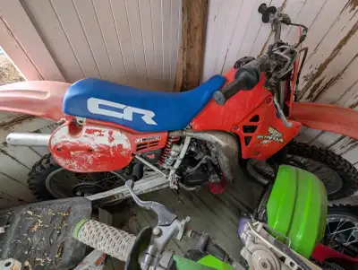 1984 and 1989 Honda Cr 125. Both engine run. The 1989 Has just had a recent top end rebuild. Both bi...