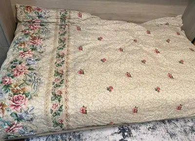 White Goose Down Duvet with Cover Single Bed, View more