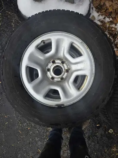 18 inch Mopar rims and firestone winterforce tires P275/65r/18 Bolt pattern 6x139.7mm In good shape...