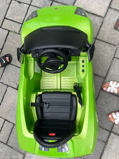 Battery operated with remote control Needs new battery - costs $40