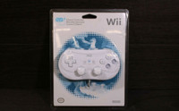 Nintendo Wii Classic Controller NEW