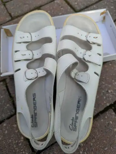 Clarks Sandle, View more