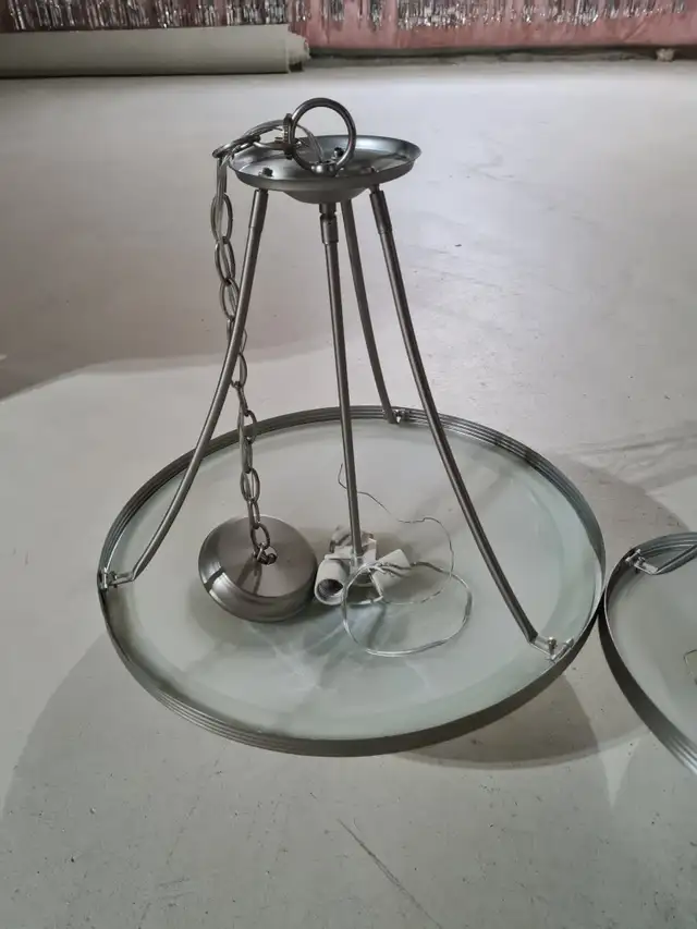 Large Chandelier in Indoor Lighting & Fans in Kitchener / Waterloo - Image 4