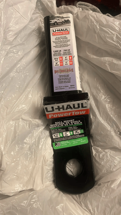 Tow hitch new Firm price