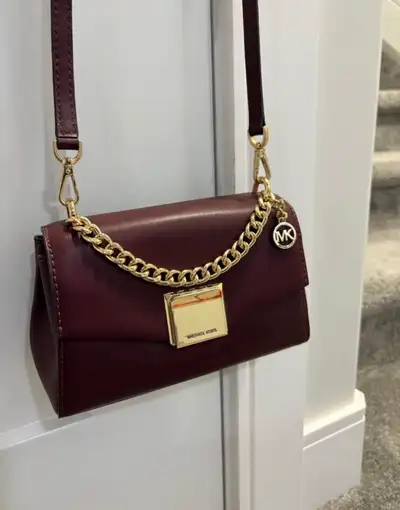 michael kors purse, View more