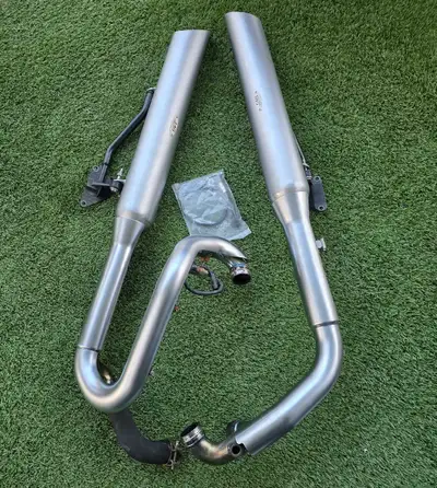 Came from 2012 vrod muscle can fit from 2008 to 2017 vrod full package with 02 sensors, bolts and sc...