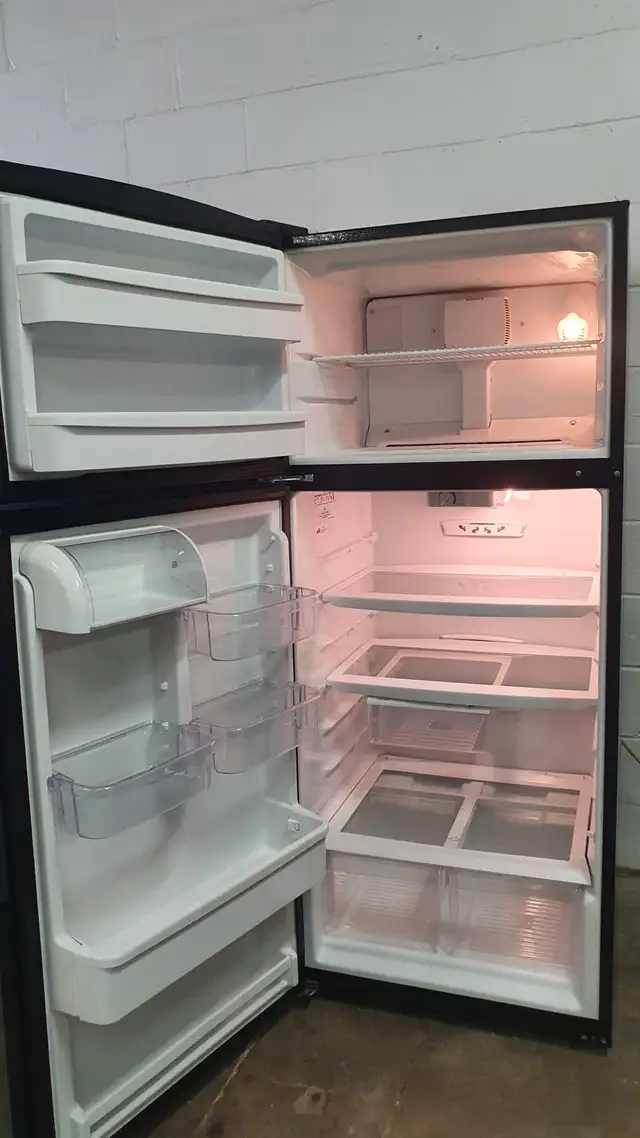 Refrigerator “KENMORE” W68/W28/D30 in Refrigerators in Barrie - Image 3