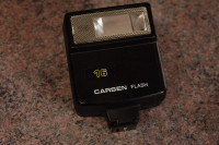 CARSEN FLASH 16 FULLY MANUAL FLASH WITH CABLE FLASH CONNECTION.
