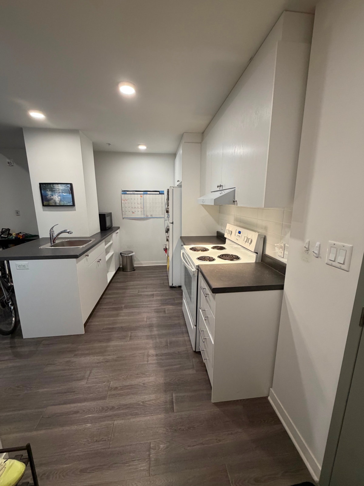 1 1/2 renové. Renovated 1 1/2 — photo 2