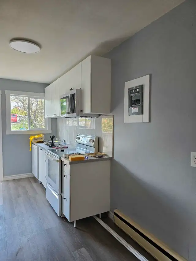 1 Bedroom apartment-Contact the number listed63295998504833121