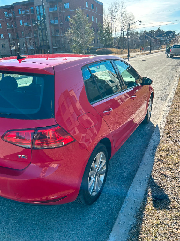 Volkswagen Golf 2017 1,8 L Confortline dans Autos et camions  à Sherbrooke - Image 3