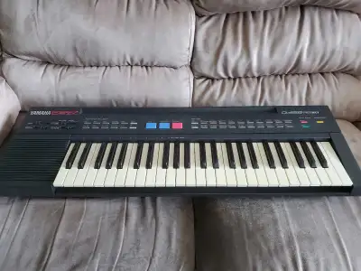 Yamaha PSR-7 keyboard, View more