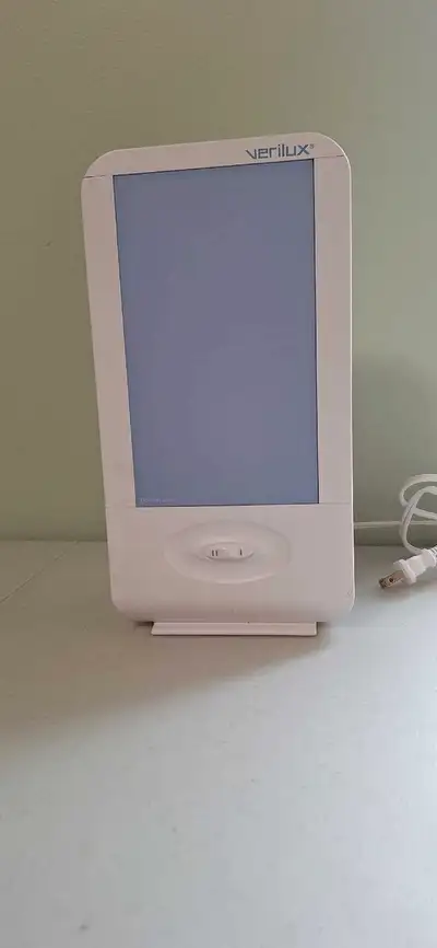 Bring on the light and beat the blues with this original Happy Light. In excellent condition. Locate...