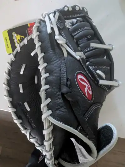 Left Handed 1B glove, View more