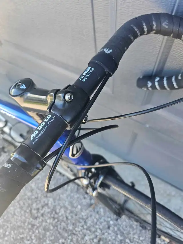 Miele Uno Road Bike  in Road in City of Toronto - Image 9