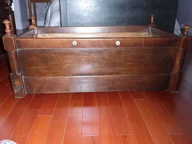 berceau antique in Multi-item in Québec City - Image 3