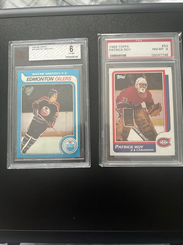 Wayne Gretzky Topps RC BVG 6EX & Patrick Roy Topps RC PSA 8NM in Arts & Collectibles in Hamilton - Image 3