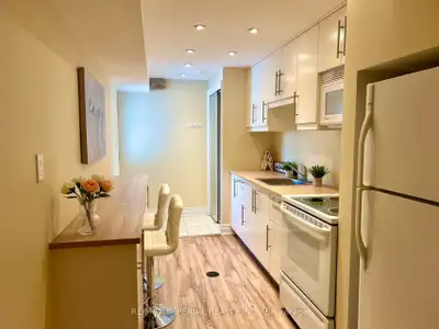 Mississauga - 1 bed 1 bath Rental Unit