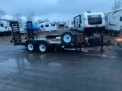 7x16 Float trailer in great condition