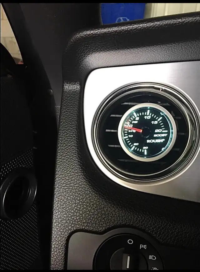 Roush Performance Boost Gauge426574314755870720