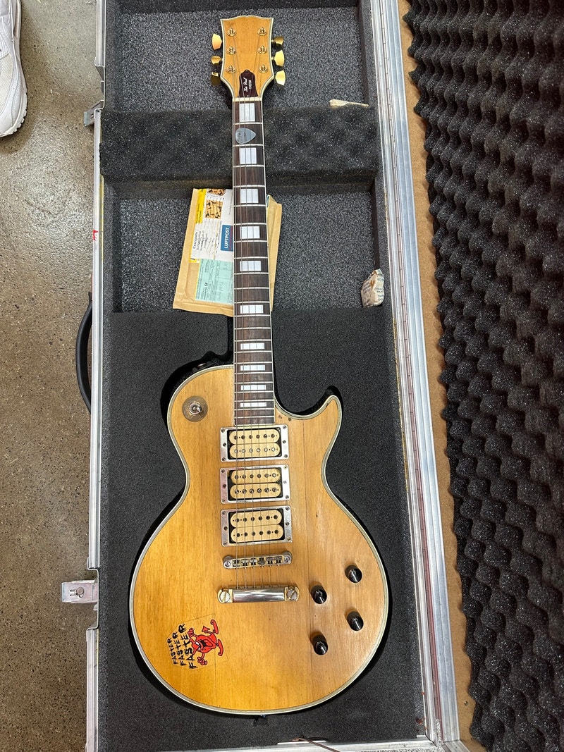 Gibson les paul Guitars Hamilton Kijiji
