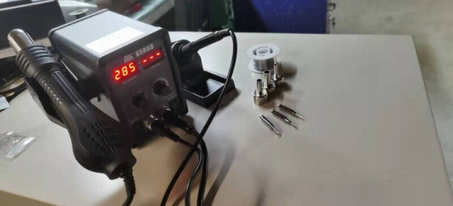 GULAISI  8586D 2 in 1  Soldering Station in General Electronics in Mississauga / Peel Region - Image 2