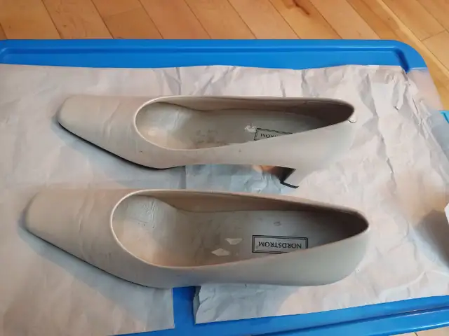 White Colour high heel shoes in Women's - Shoes in Windsor Region - Image 2
