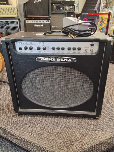 Genz Benz Black Pearl 30 Tube Amp w/foot switch, View more