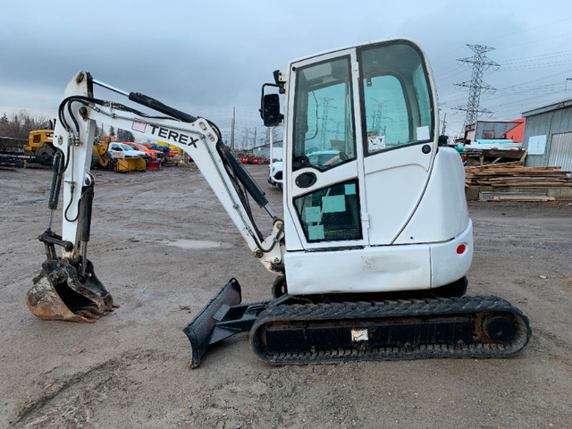 Terex TC37 Mini Excavator in Heavy Equipment in Oshawa / Durham Region - Image 4