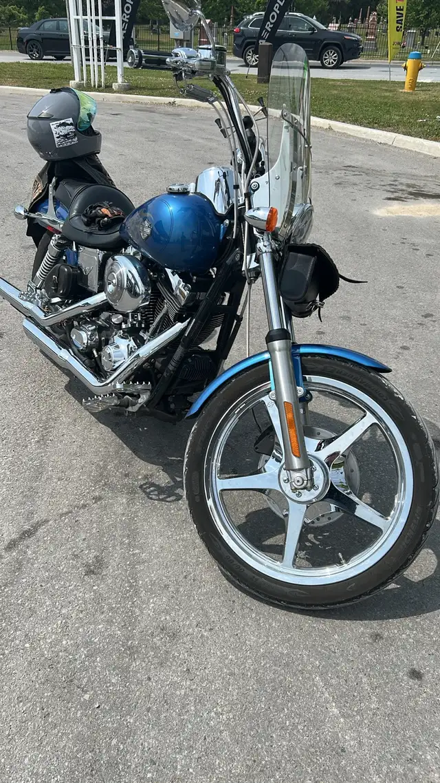 2005 Chopper Blue FXDWGI Dyna Wide Glide in Street, Cruisers & Choppers in Oshawa / Durham Region - Image 2
