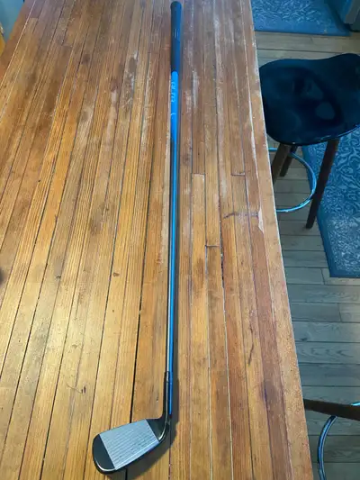 Excellent condition Ping 5 Cross Over with graphite Alta 70 R Flex. Club is in as new condition.