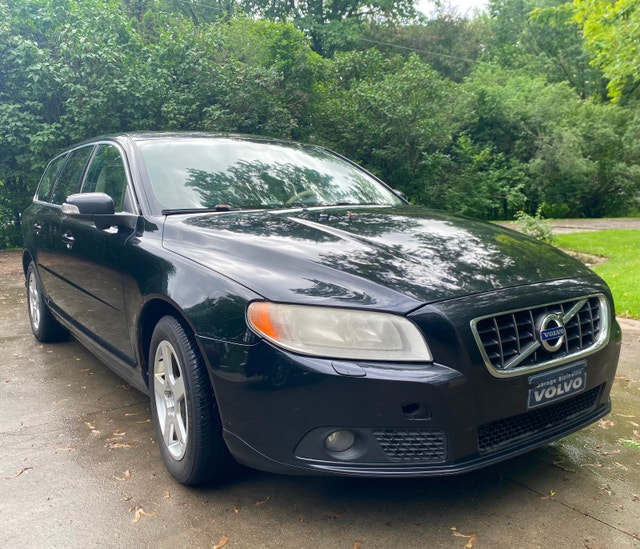 Volvo V70 3.2 familiale 2010 — photo 2