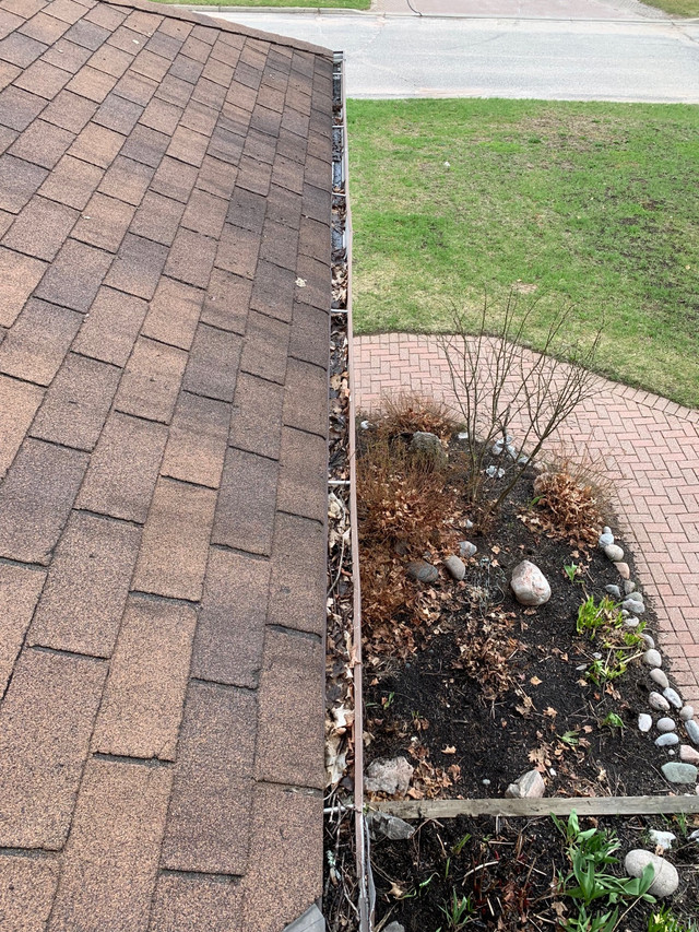 Gutter Cleaning & Reapir in Cleaners & Cleaning in North Bay - Image 3