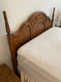 Bedroom  wooden. Furniture Set  Queen.  