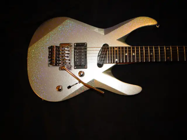 Tagima K1 Guitar  Kiko Loureiro MasterLuthier Silver(sell/trade) in Guitars in City of Toronto - Image 6