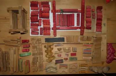 Vintage wooden building blocks Tinker Toys, View more