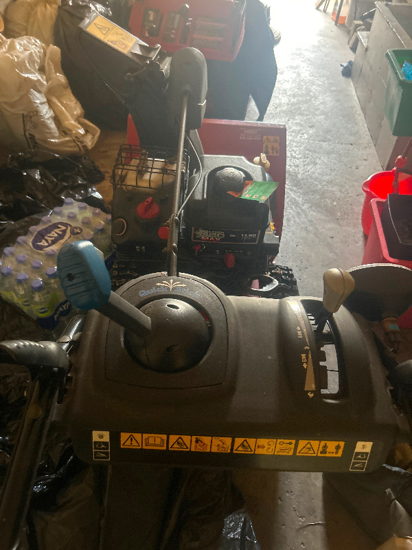 Snowblower Toro power max 826OE in Other in Gatineau - Image 2