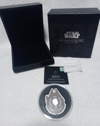 3 oz. Silver Millennium Falcon Star Wars Collectible