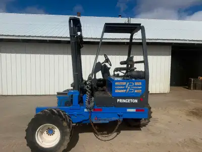 Princeton piggyback forklift, PB50, 2005, professionally sandblasted and painted 2 years ago, $10000...