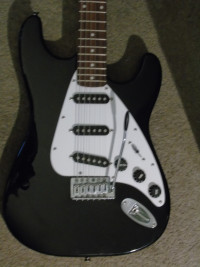FIRST act Electric guitar