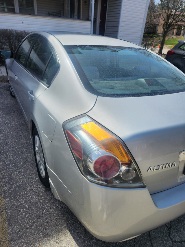 2012 Nissan Altima for Sale in Cars & Trucks in Kitchener / Waterloo - Image 4