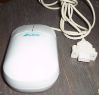 ZOLTRIX 9 PIN SERIAL BALL MOUSE, LIKE NEW