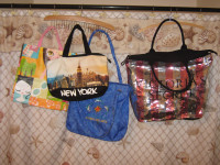 PURSES / TOTE BAGS / BEACH BAGS